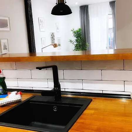 Апартаменти Apartamento Con Encanto En Casco Viejo De Bilbao
