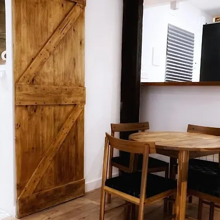 Апартаменти Apartamento Con Encanto En Casco Viejo De Bilbao *