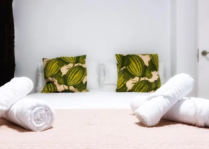 Ronda Con Balcon Casco Viejo