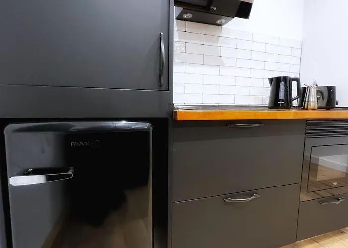 Ronda Con Balcon Casco Viejo Apartment