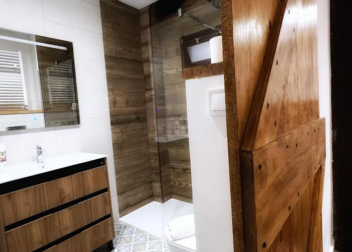 Appartement Ronda Con Balcon Casco Viejo Bilbao